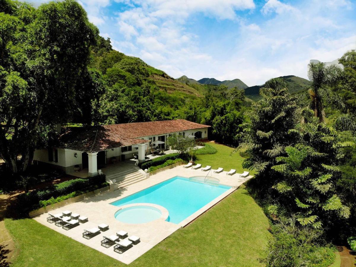 Casa Marambaia 5* Correas