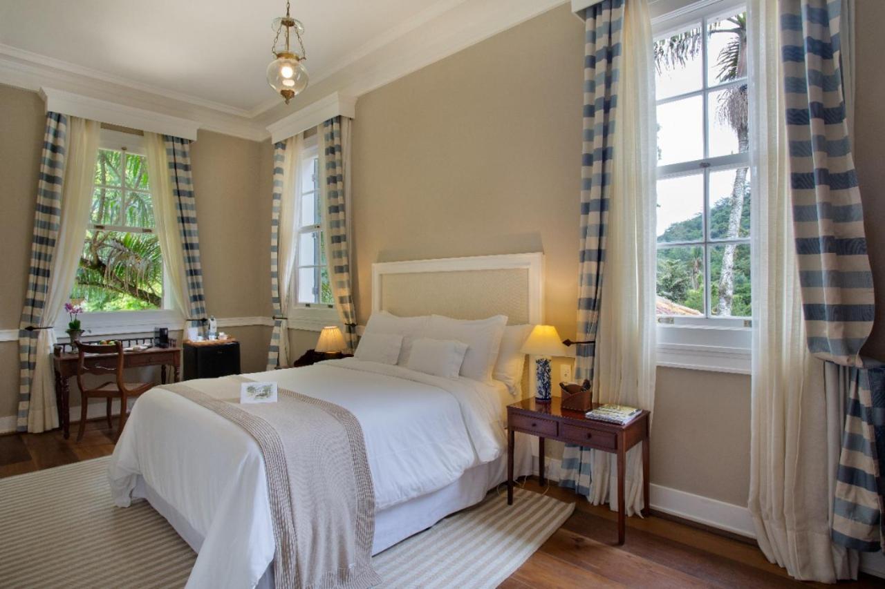 Casa Marambaia 5* Correas