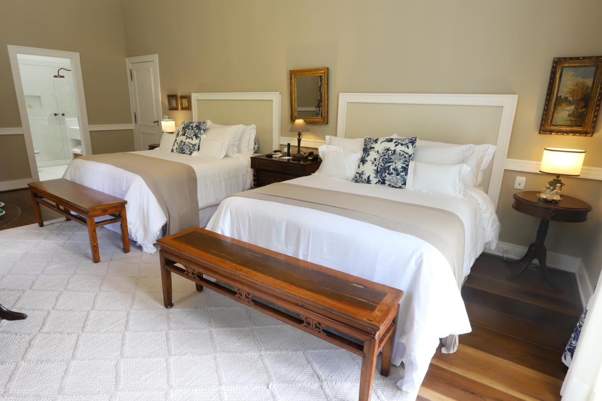 Casa Marambaia 5*